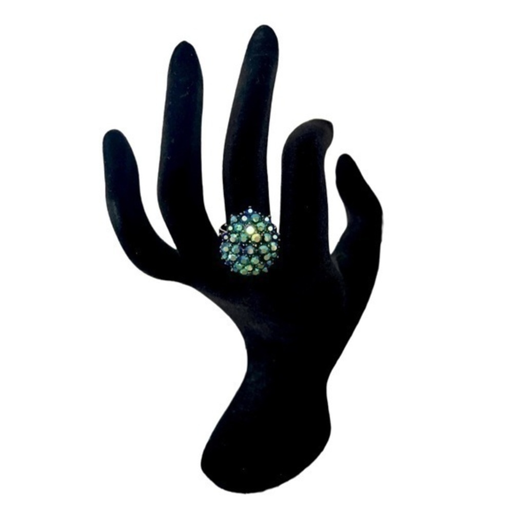 Rhinestone Ring - Picture 2 of 4